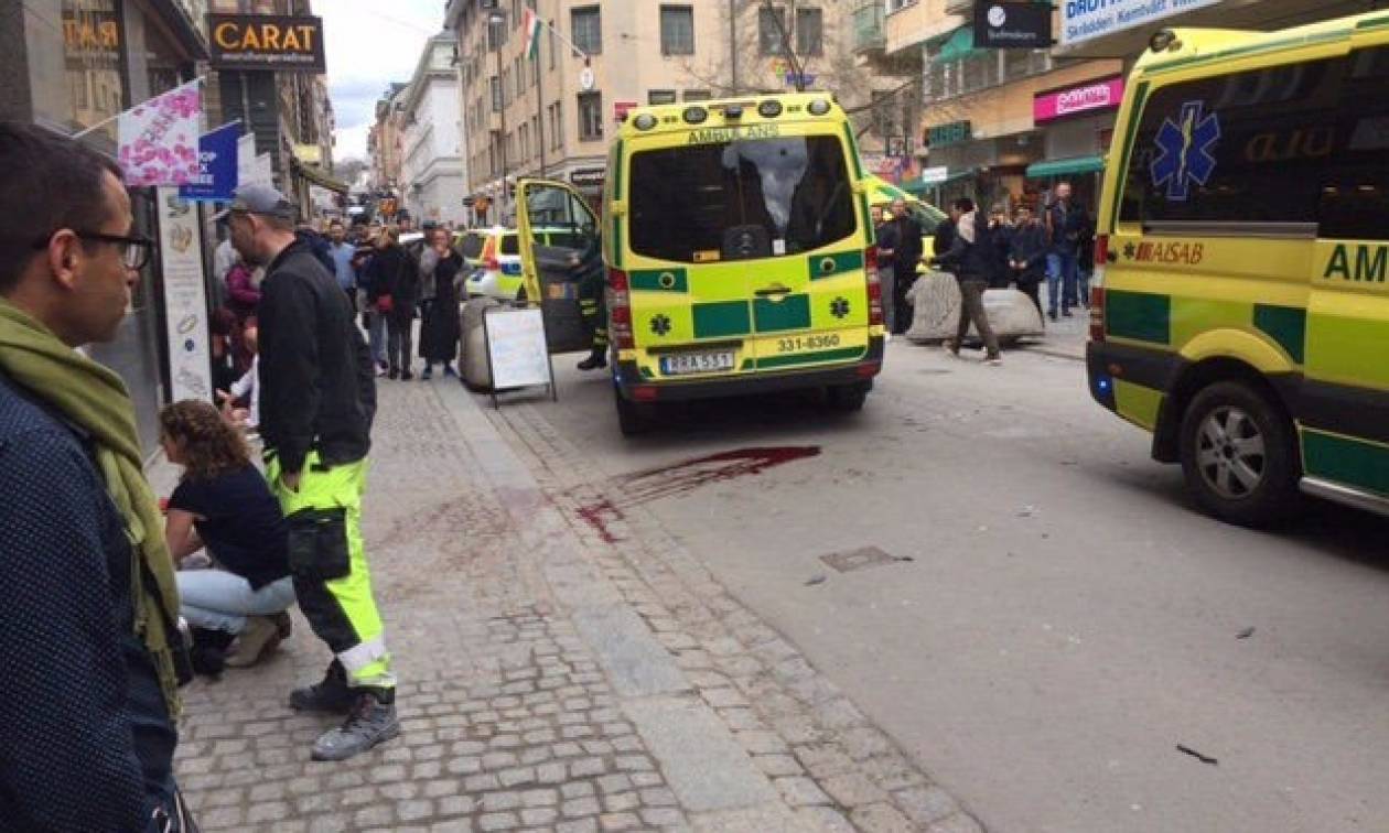 Τρομοκρατική επίθεση Στοκχόλμη: Σοκάρουν οι περιγραφές των αυτοπτών μαρτύρων 