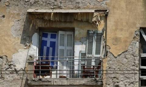 Focus: Μόνο οι φτωχοί πληρώνουν για τις μεταρρυθμίσεις στην Ελλάδα