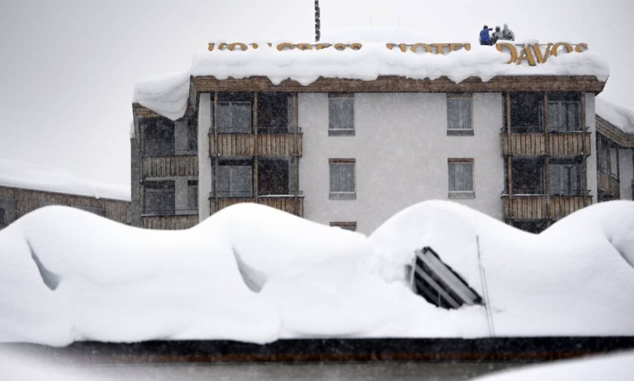 Ελβετία: Συναγερμός για χιονοστιβάδες στο Νταβός - Μετ' εμποδίων οι αφίξεις των ηγετών