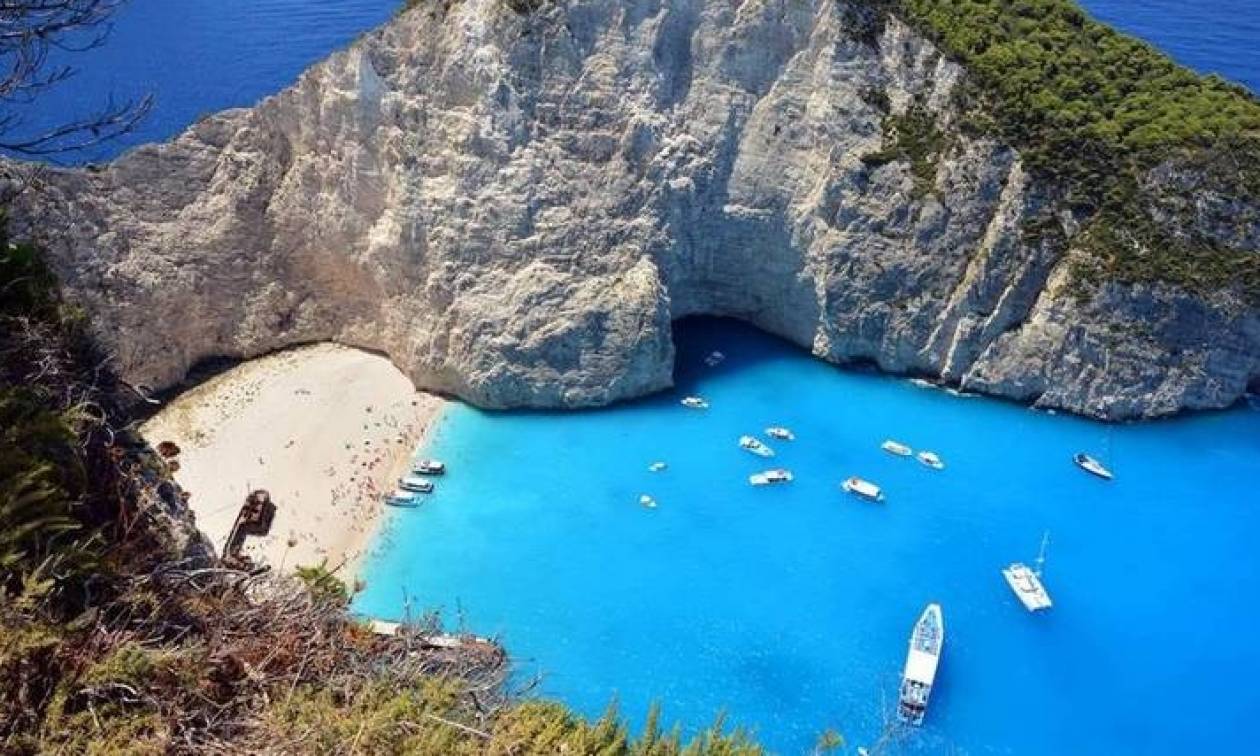 Paris Match: Τα 5 εκπληκτικά και τόσο διαφορετικά νησιά της Ελλάδας