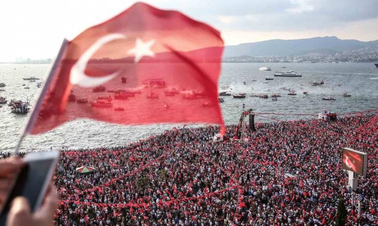 Εκλογές Τουρκία LIVE: Θρίαμβο Ερντογάν με 52,56% δίνουν τα πρώτα αποτελέσματα