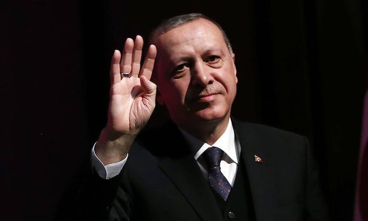 Εκλογές Τουρκία: Ποιοι και γιατί έσπευσαν να συγχαρούν τον Ερντογάν για τη νίκη του 