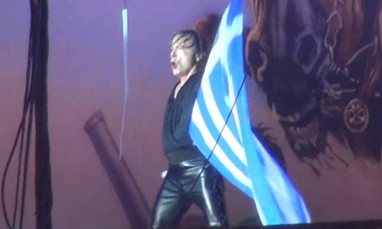 Ανατριχίλα: Οι Iron Maiden τραγούδησαν για τον «Μέγα Αλέξανδρο» ξεσηκώνοντας 36.000 Έλληνες (vids)