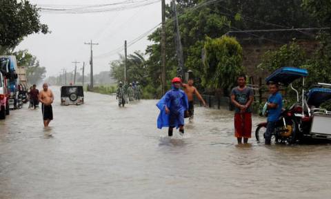 Philippines: Les 25 sont arrivés du passage du super ouragan Mangout (photos et vidéos)